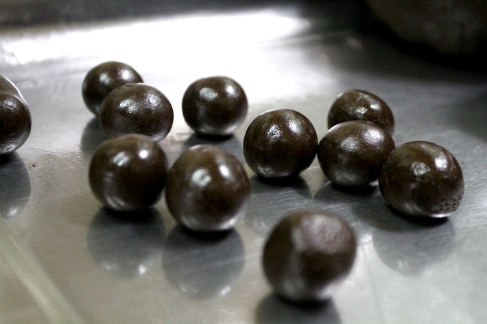 微波中藥干燥殺菌設(shè)備 微波中藥干燥殺菌設(shè)備